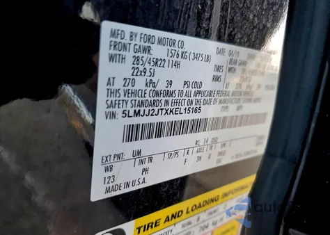 2019 Lincoln Navigator Select z USA, uszkodzony, nr VIN 5LMJJ2JTXKEL15165